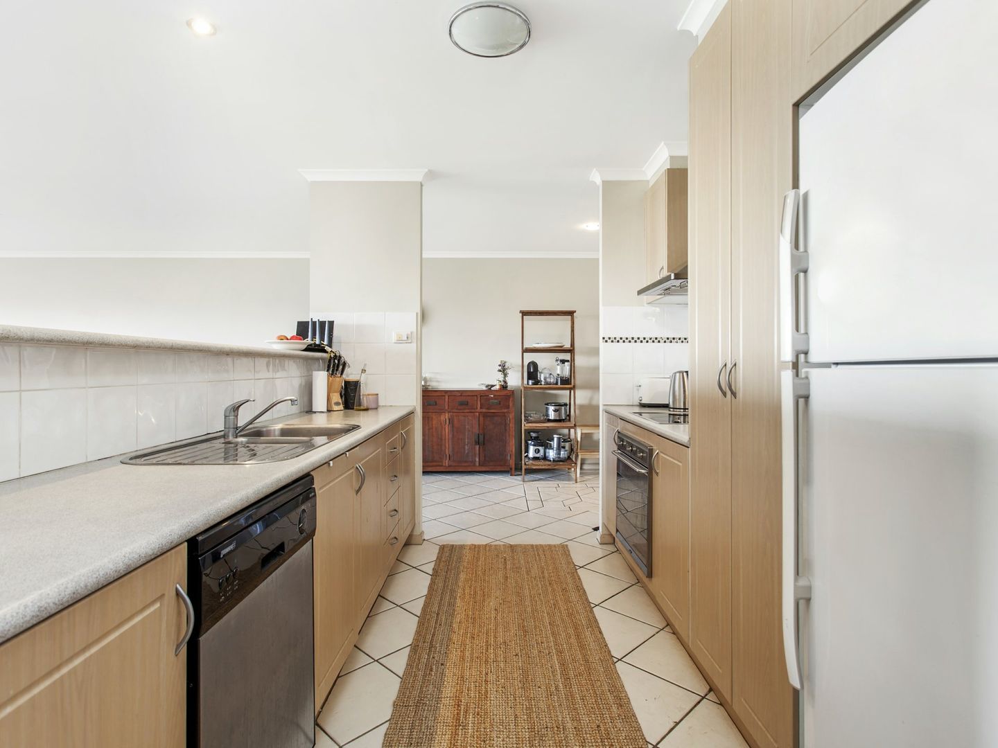 18/34 Leahy Close, Narrabundah ACT 2604, Image 2