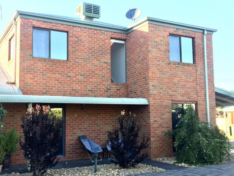 5 bedrooms Townhouse in 4/40 Regent Street MOAMA NSW, 2731