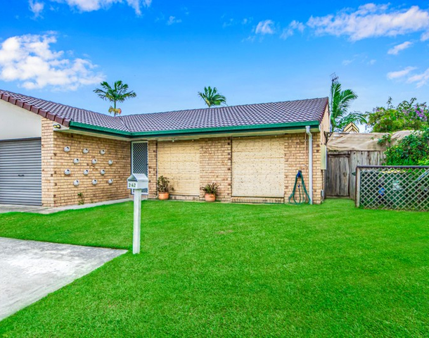 2/42 River Oak Drive, Helensvale QLD 4212