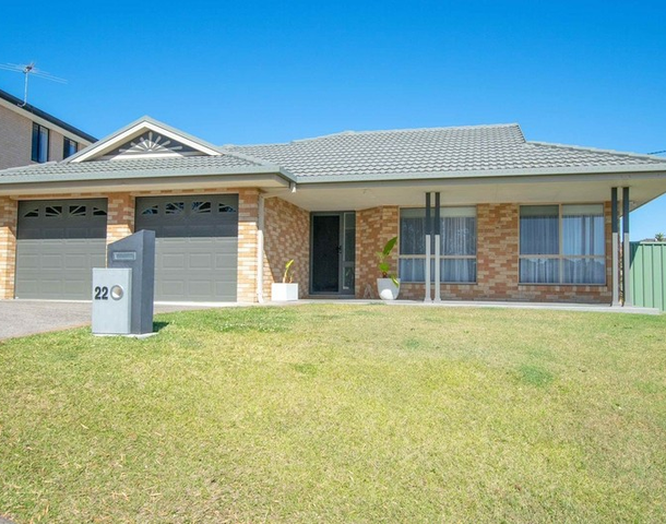 22 Salmon Circuit, South West Rocks NSW 2431