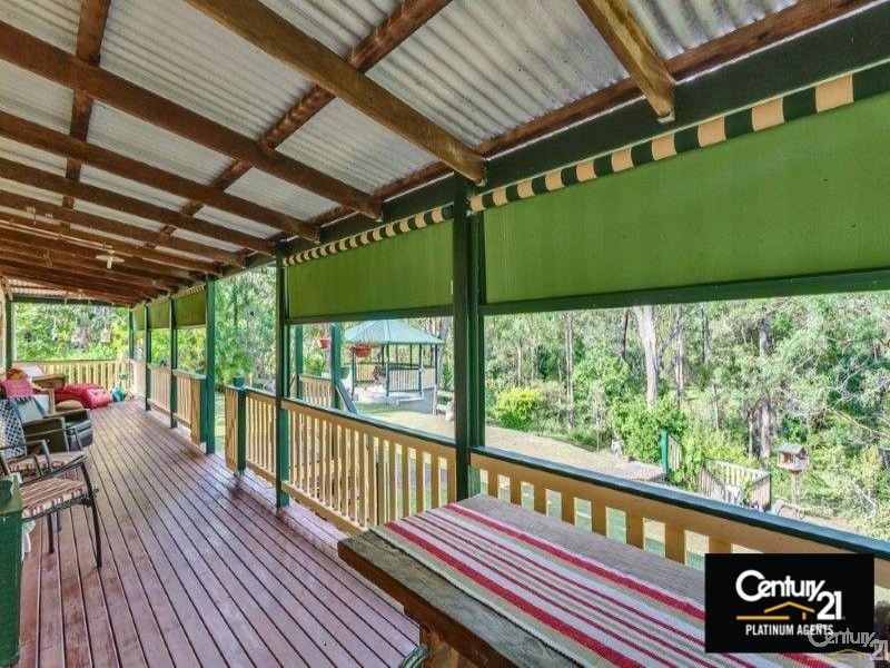 8 Kleise Court, Curra QLD 4570, Image 2