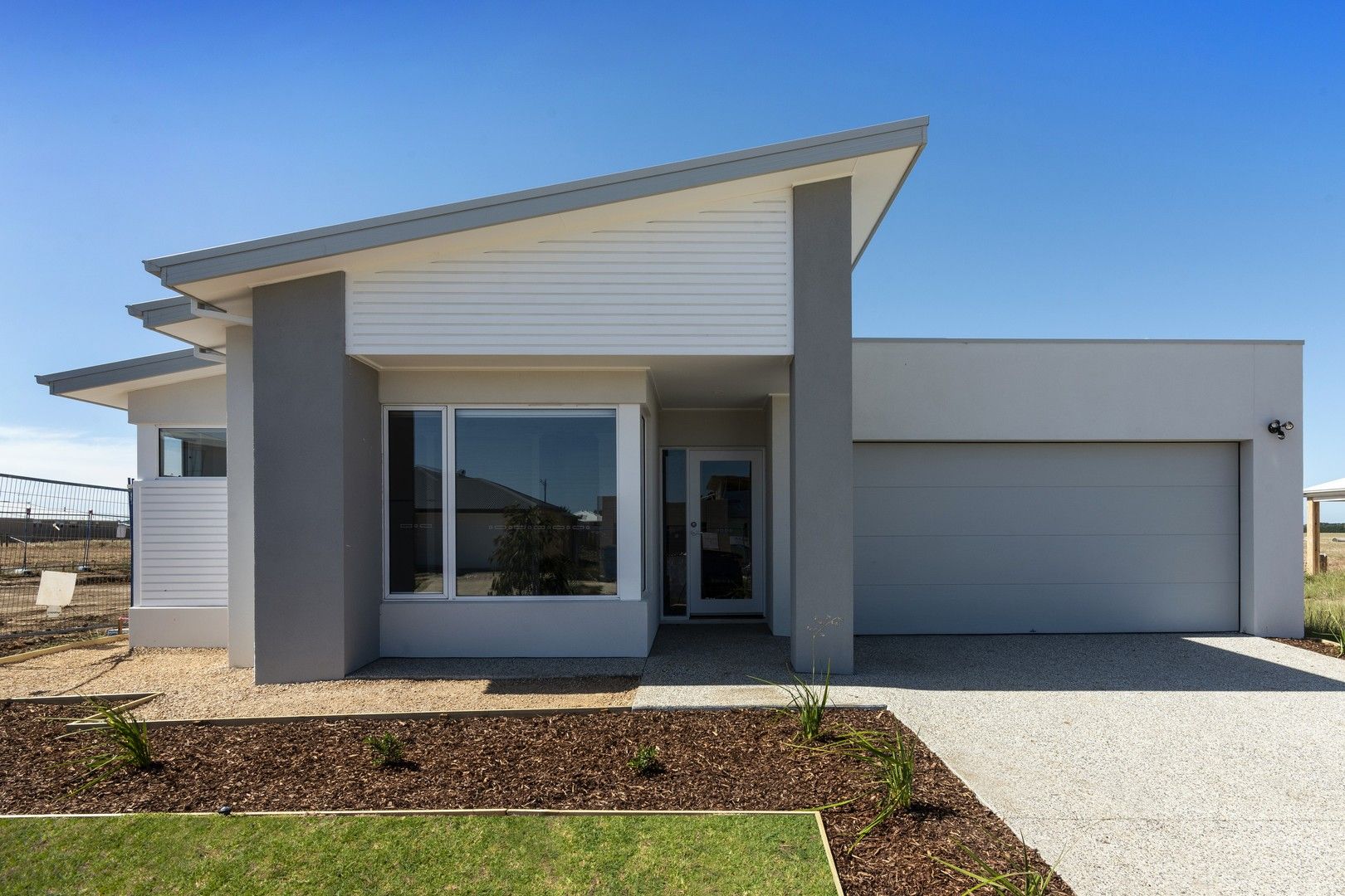3 bedrooms House in Rosewood Dr OCEAN GROVE VIC, 3226
