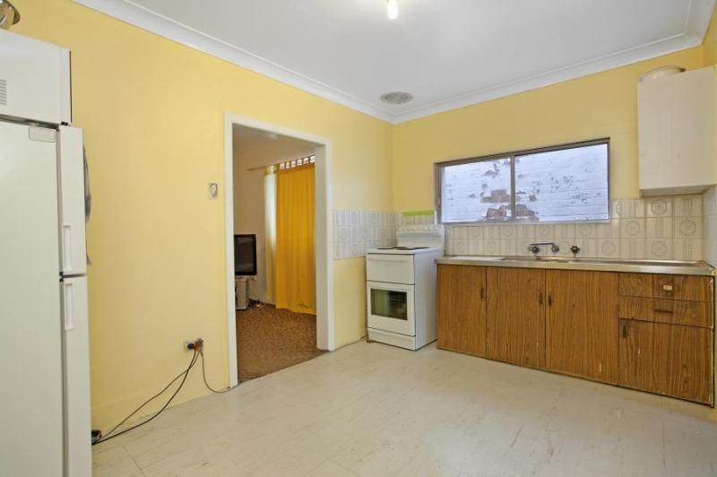 74 Goodsell Street, St Peters NSW 2044, Image 2