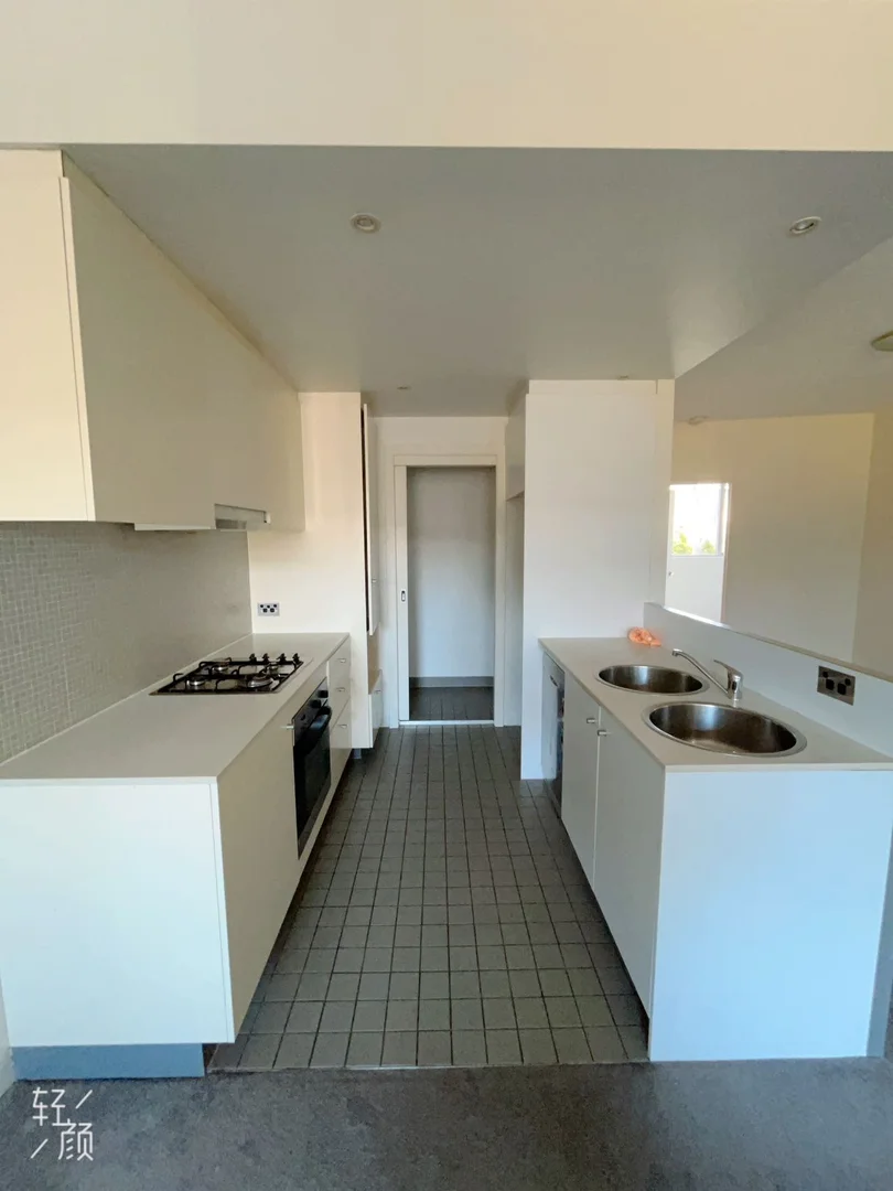 Additional image 7 of WeChat: KRL119 L2/4 Grandstand parade, Zetland NSW 2017