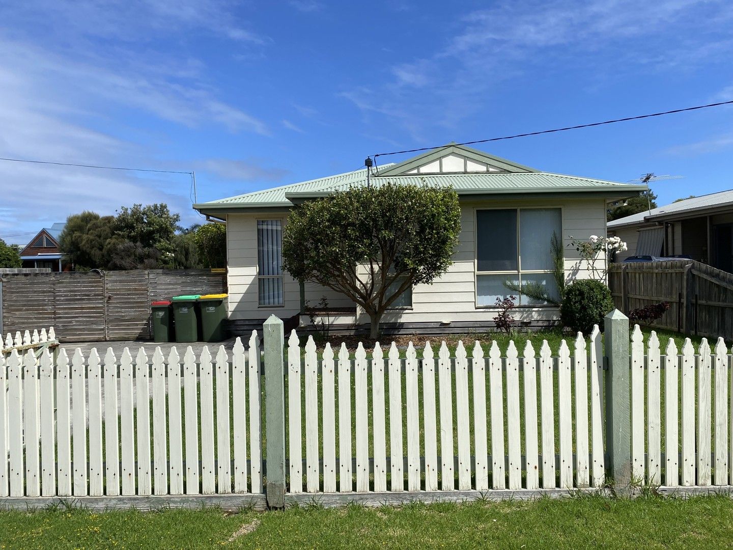4 bedrooms House in 11 Surfers Drive CAPE WOOLAMAI VIC, 3925
