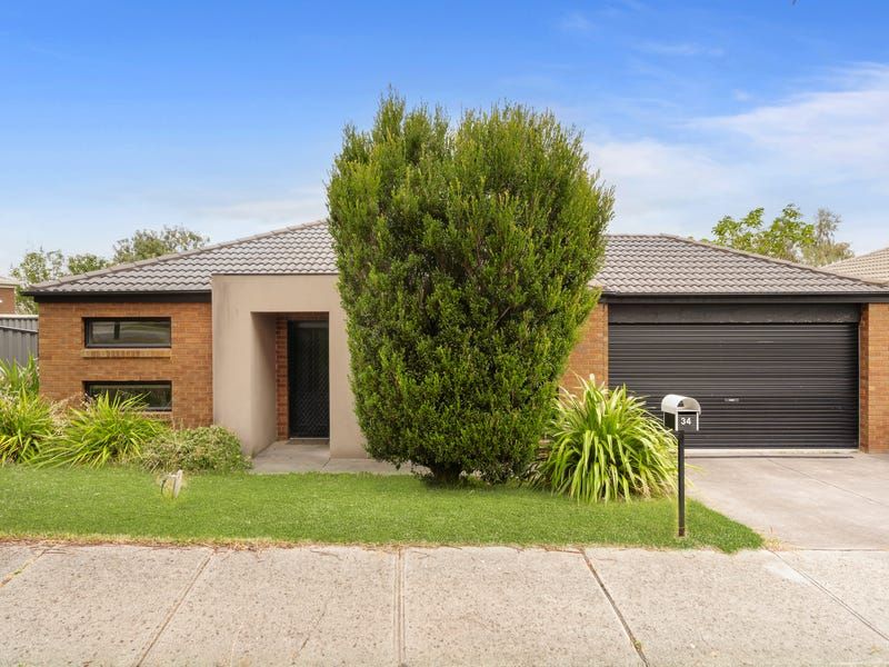 34 Caspian Chase, Pakenham VIC 3810, Image 0