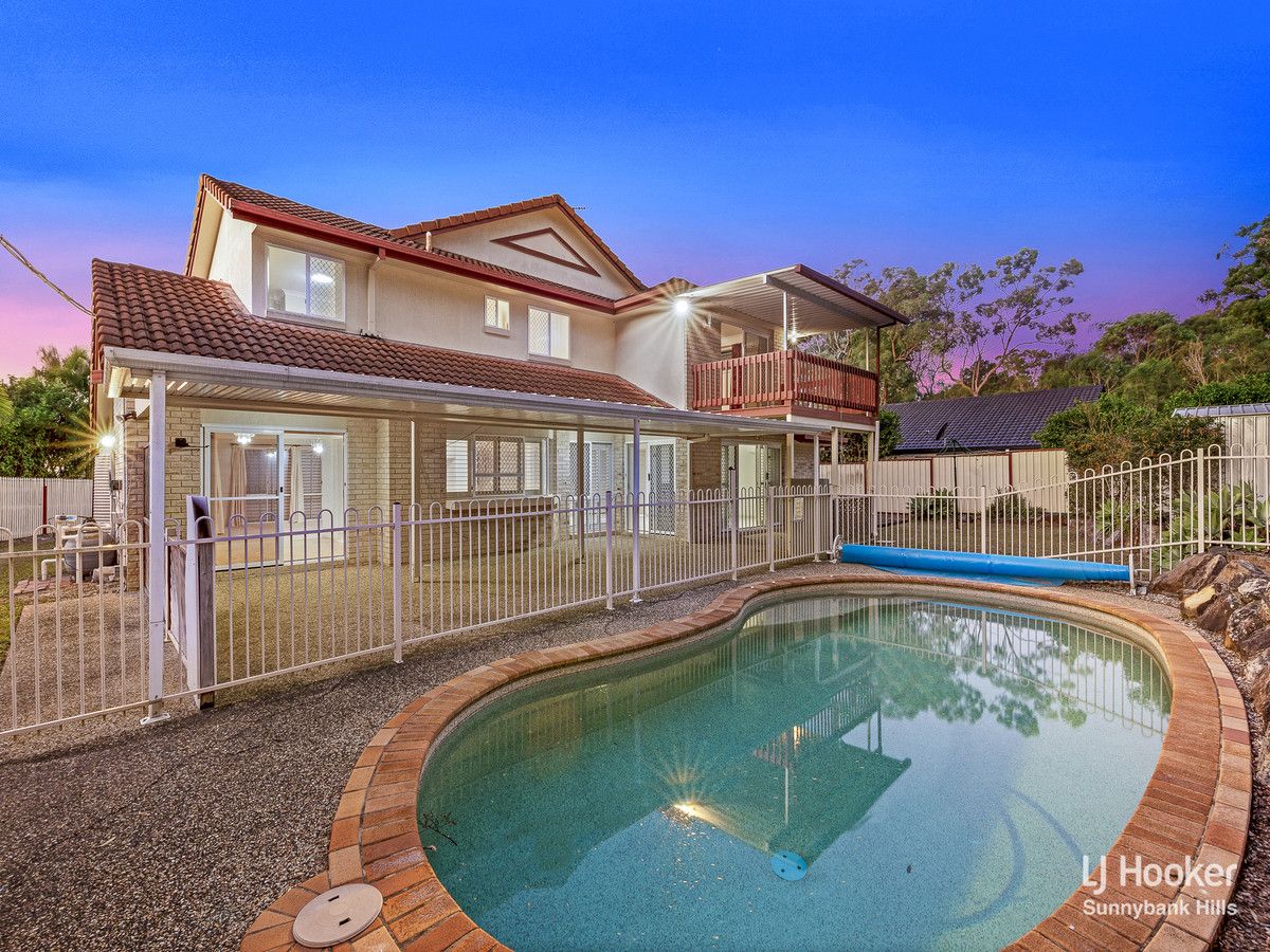 30 Poinciana Crescent, Stretton QLD 4116, Image 1