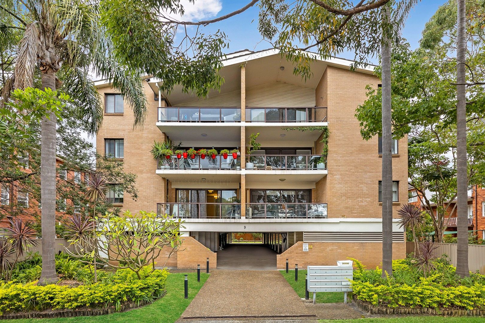 2 bedrooms Apartment / Unit / Flat in 8/9 Gannon Road DOLLS POINT NSW, 2219