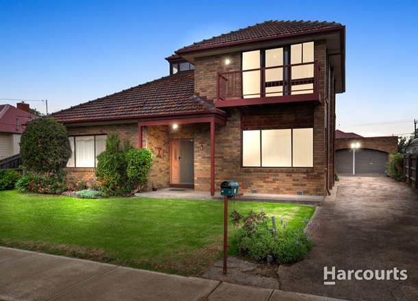 8 Hyde Street, Deer Park VIC 3023