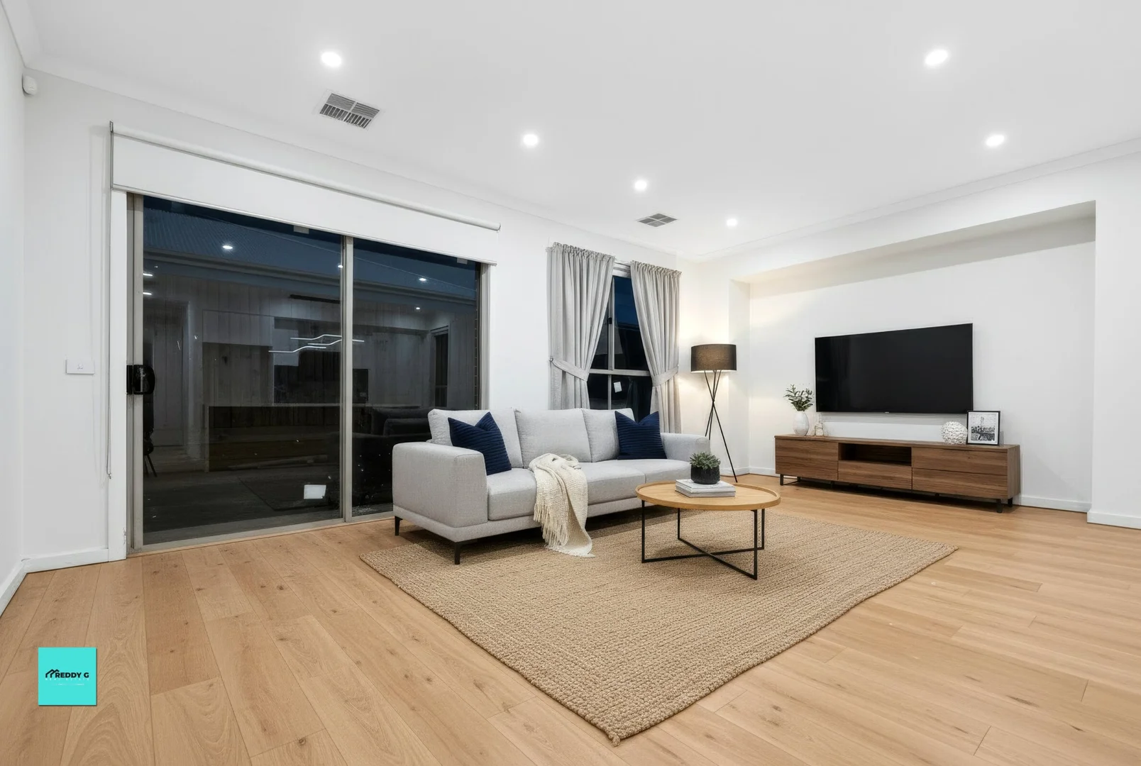 Image 8
