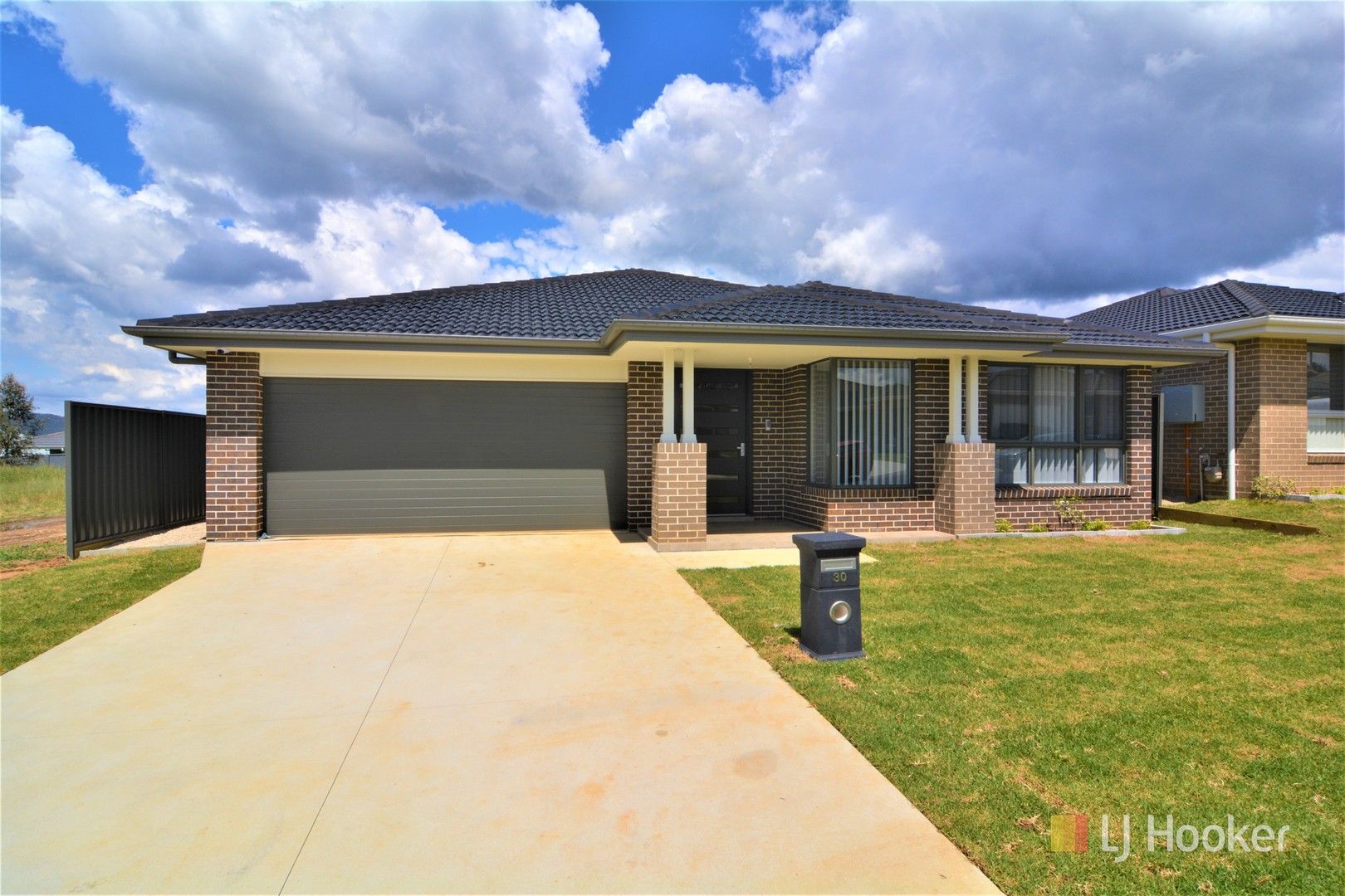 30 Henning Crescent, Wallerawang NSW 2845, Image 0