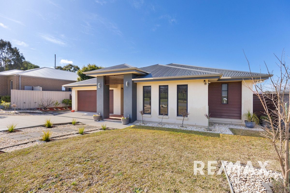 42 Messenger Avenue, Boorooma NSW 2650, Image 1