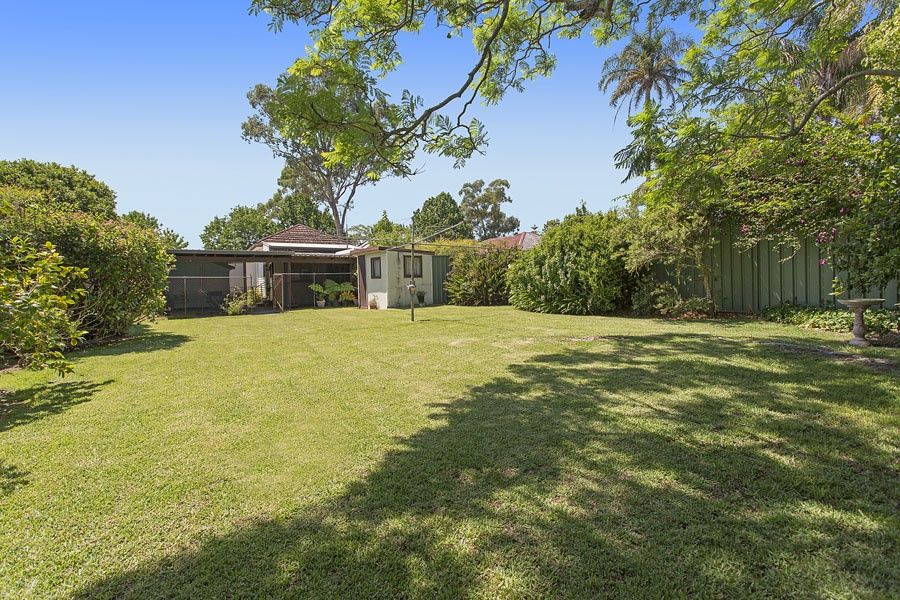 15 Tamar Street, Sutherland NSW 2232, Image 2