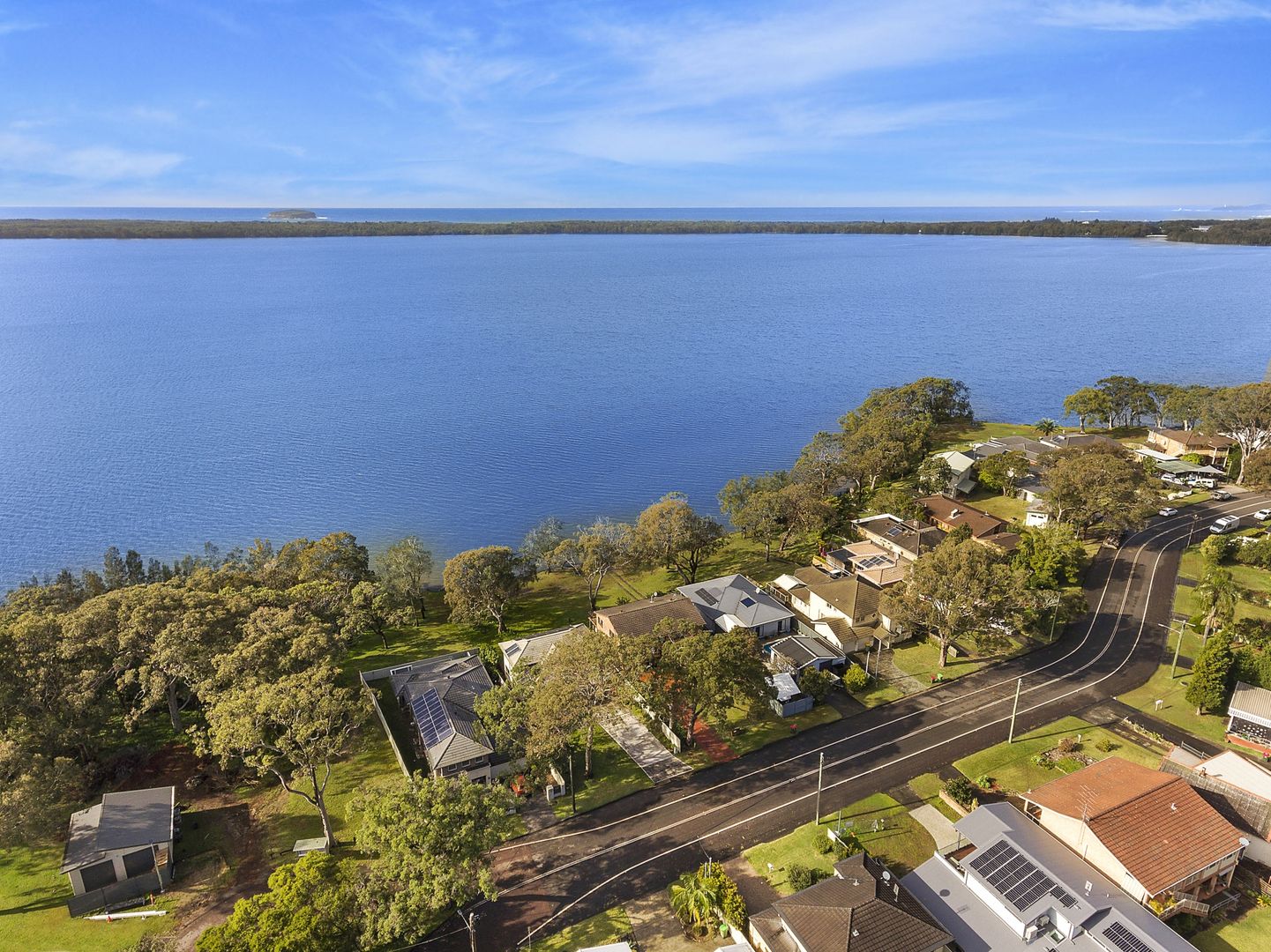 185 Sunrise Avenue, Halekulani NSW 2262, Image 2