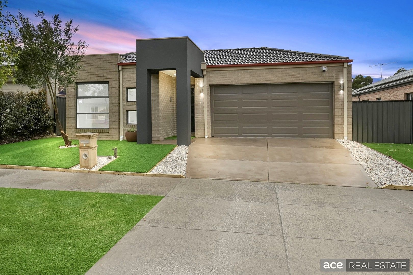 5 Bottlebrush Road, Craigieburn VIC 3064, Image 0