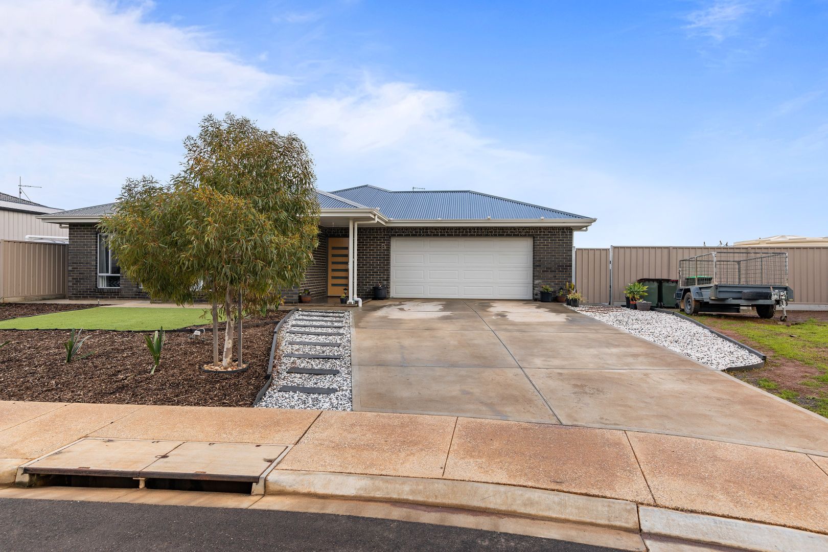 8 Descenna Court, Two Wells SA 5501, Image 1