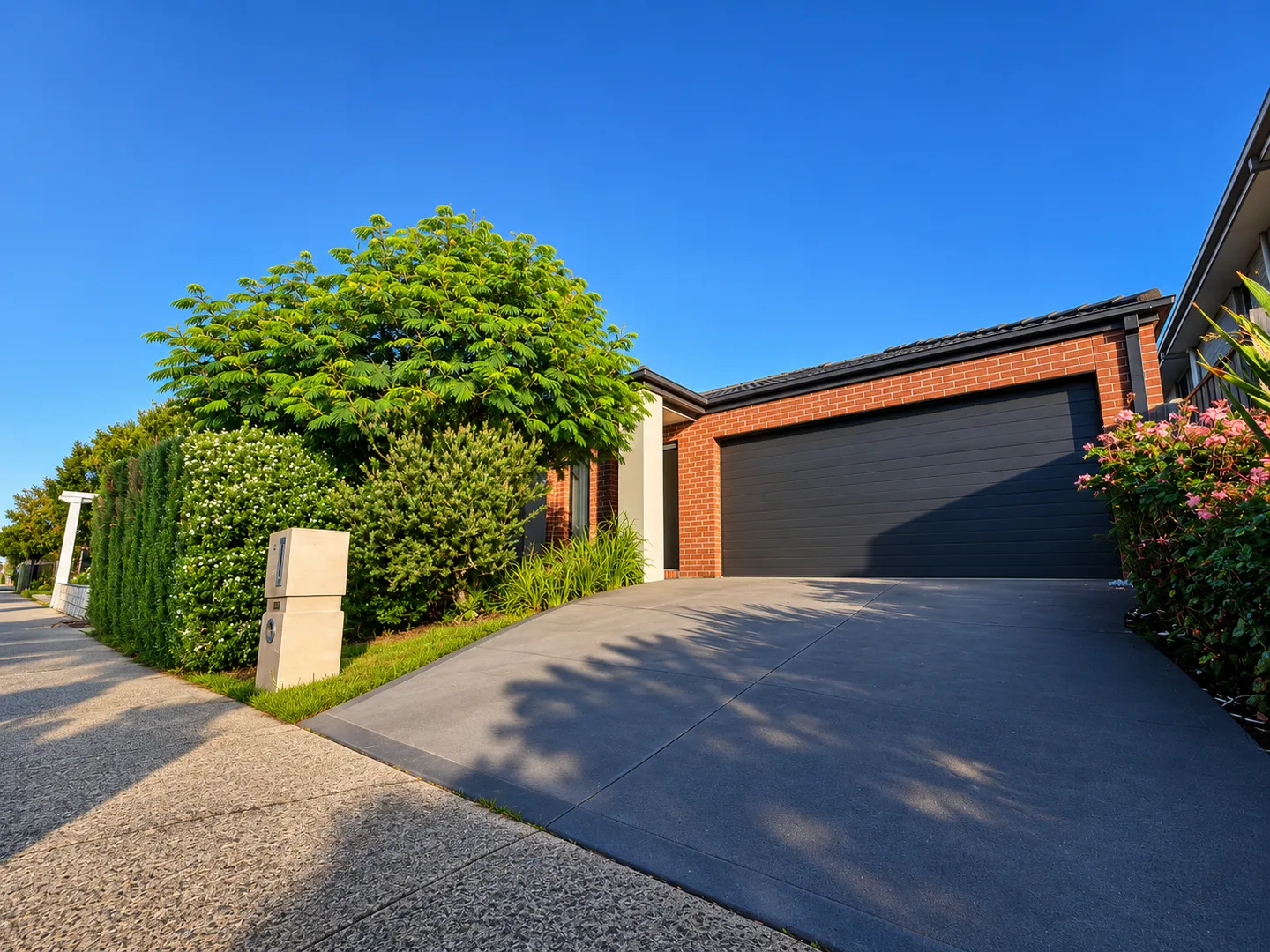 Coastal Living Meets Family Comfort!, Point Cook