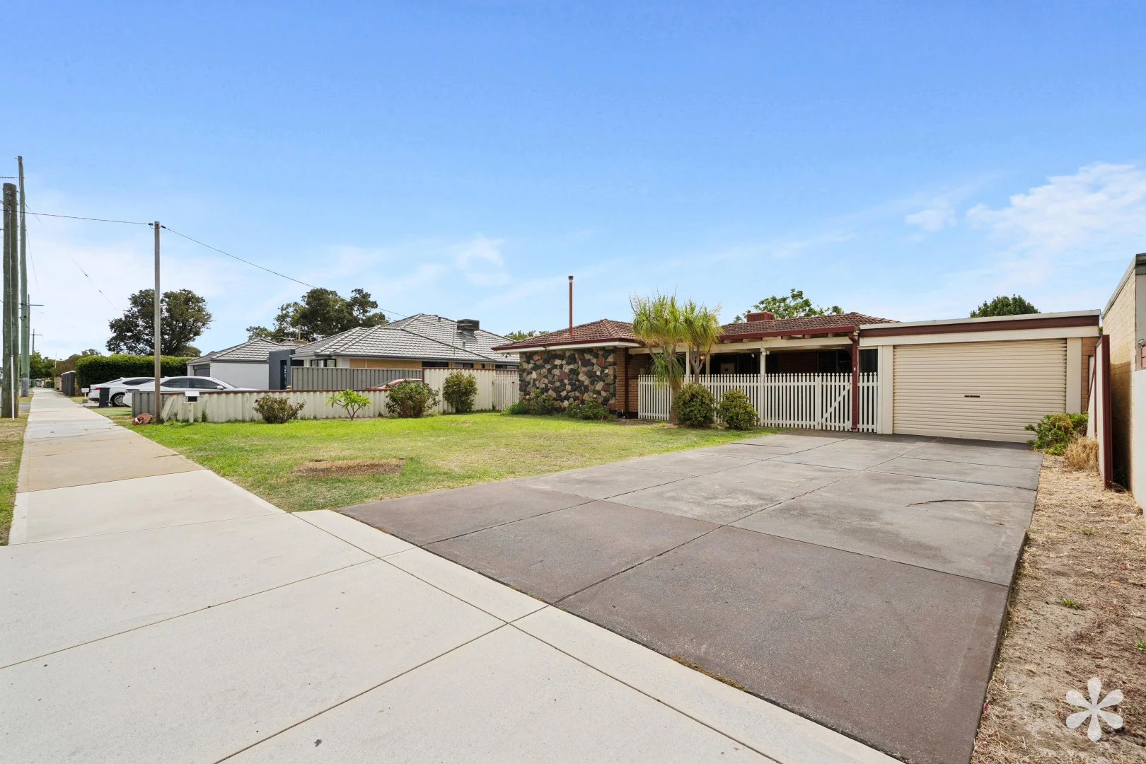 Additional image 12 of 215 Hardey Road, Belmont WA 6104