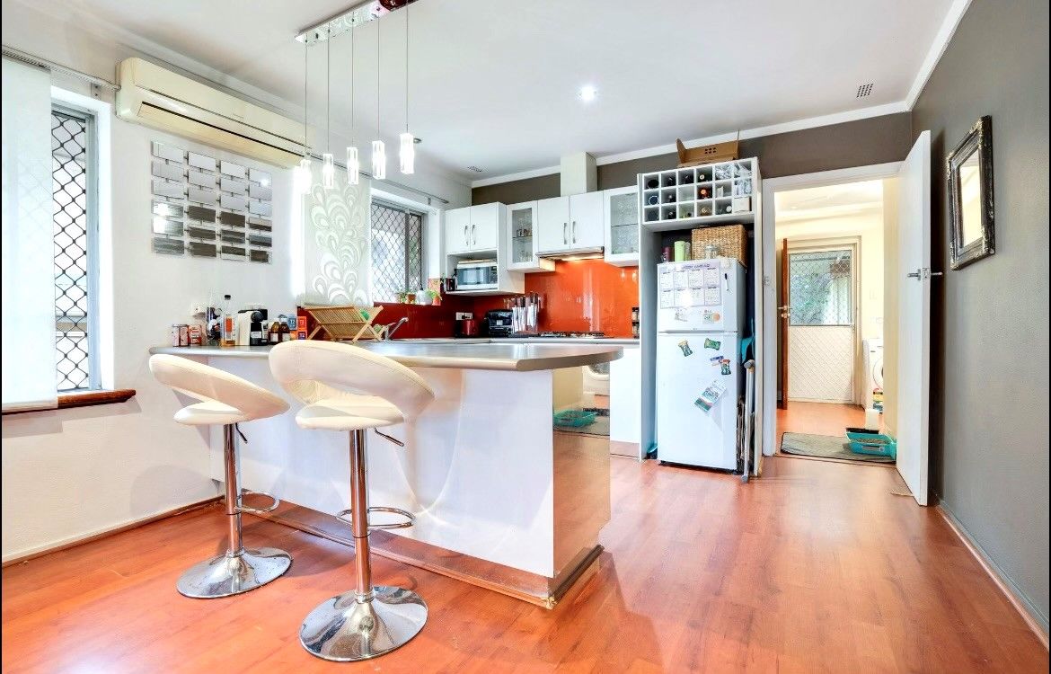 2 bedrooms Duplex in 12A Vernon Place SPEARWOOD WA, 6163
