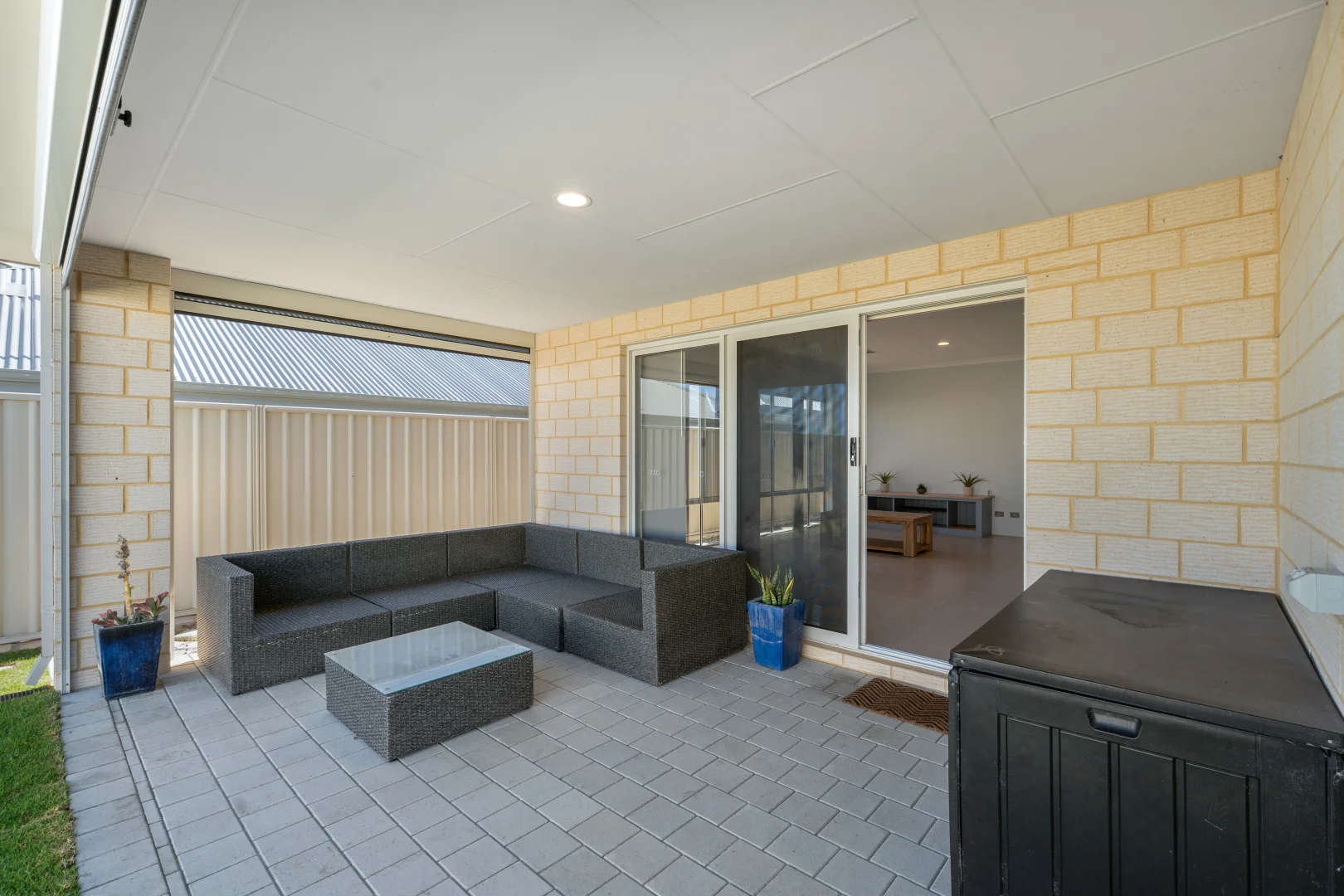 Image 25