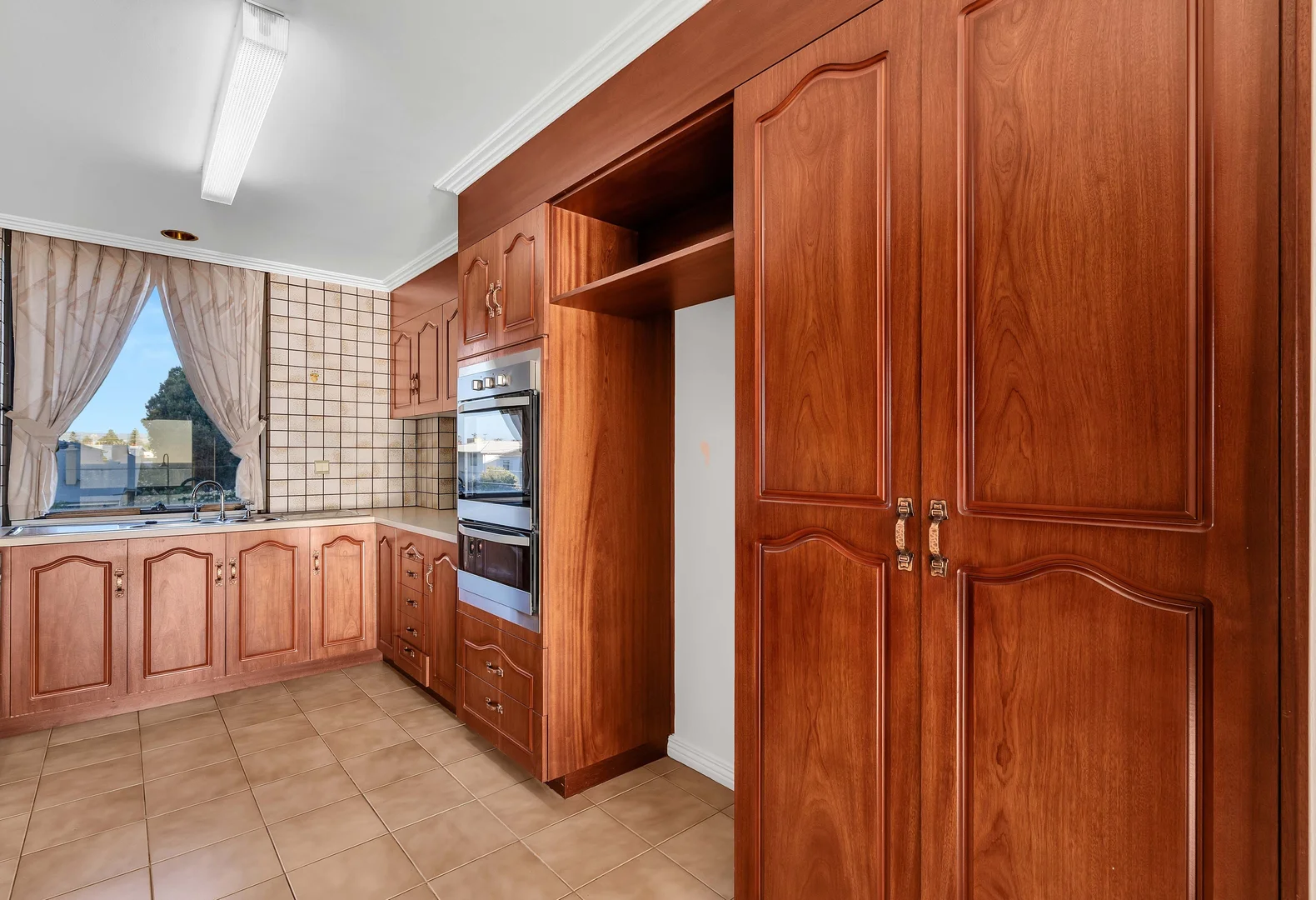 Additional image 7 of 5/19-20 South Esplanade, Glenelg SA 5045