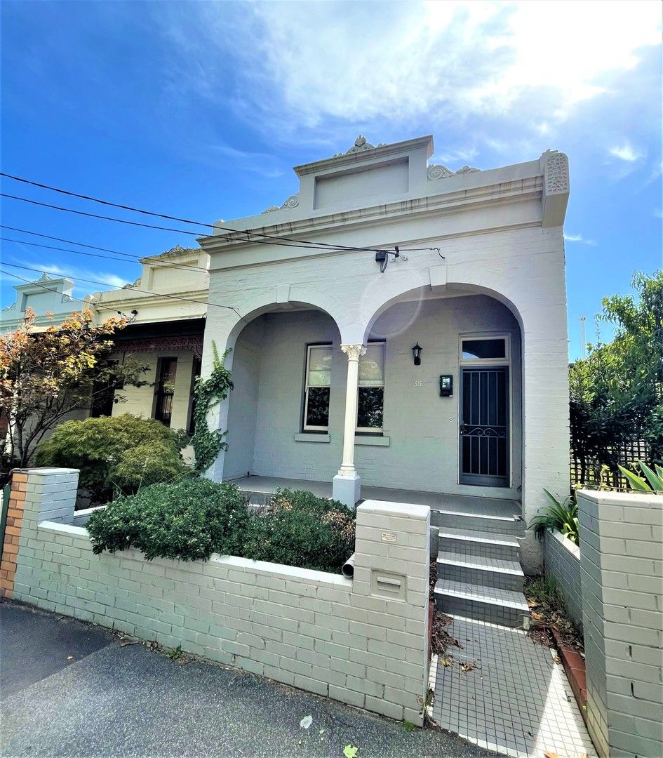 2 bedrooms House in 35 Fenwick Street CLIFTON HILL VIC, 3068