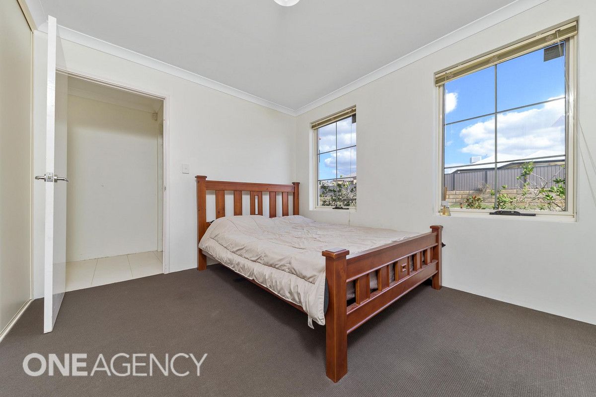 64a Amherst Road, Canning Vale WA 6155, Image 2