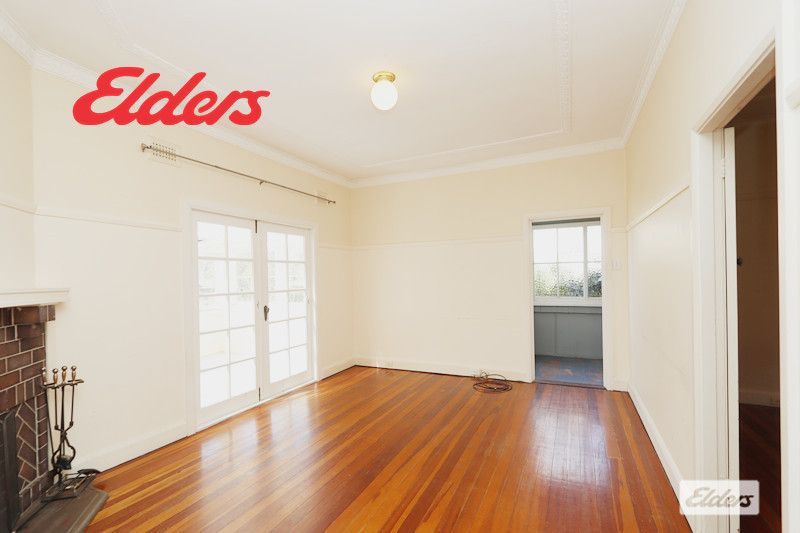 4 Derby Road, Hornsby NSW 2077, Image 1