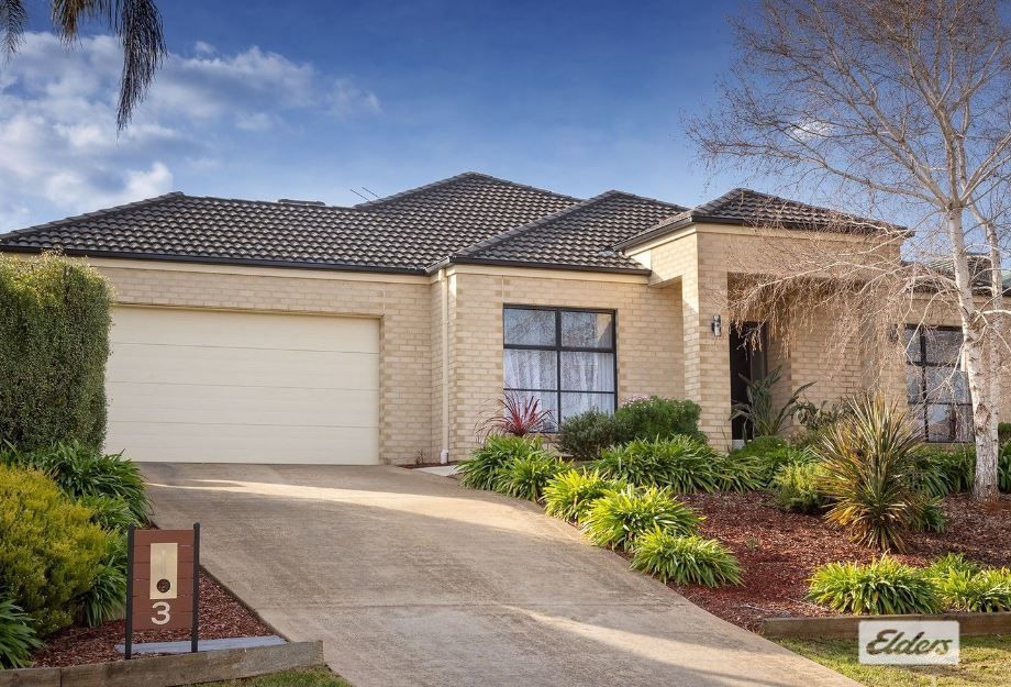 4 bedrooms House in 3 Coulston Street WODONGA VIC, 3690