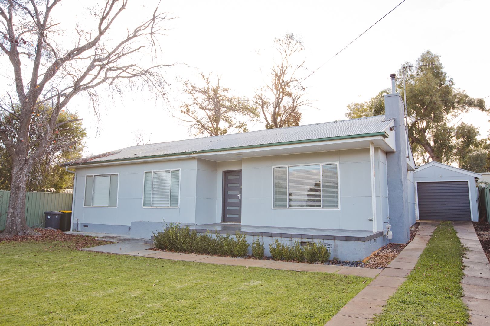 11 Wood Road, Griffith Property History & Address Research Domain