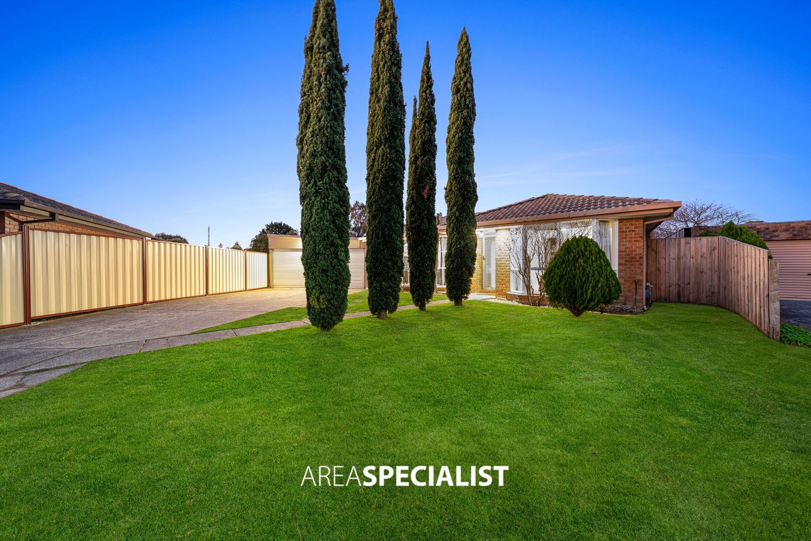 24 Gandin Court, Hampton Park VIC 3976, Image 2