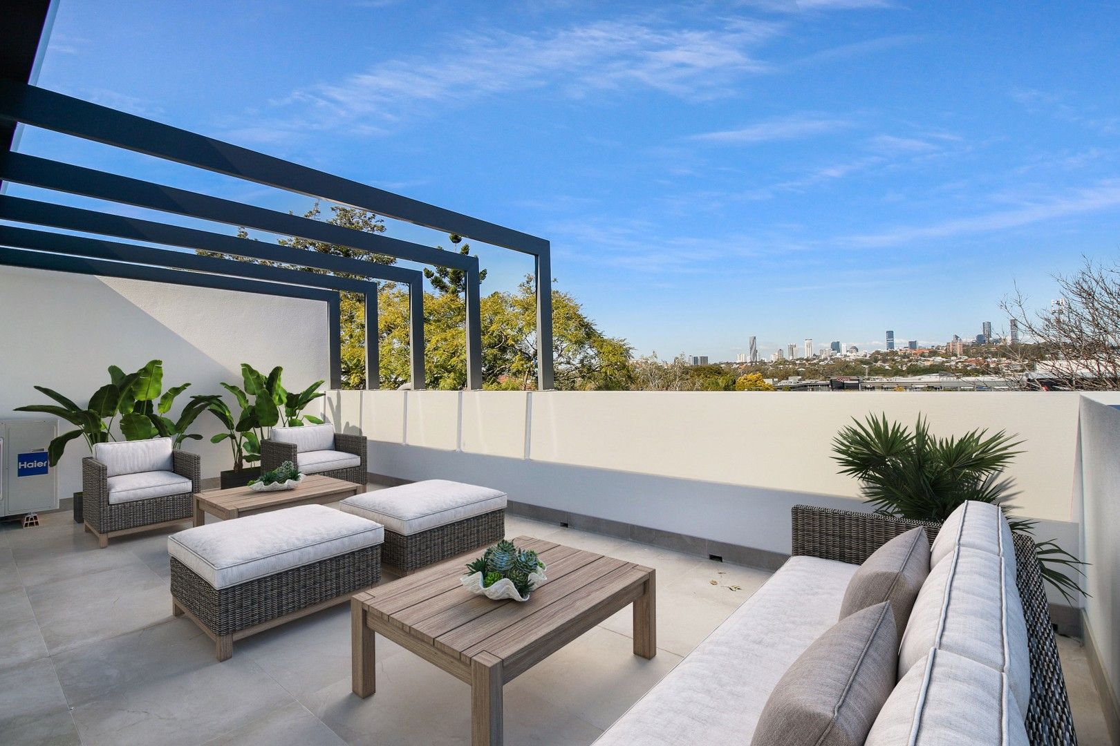 2 bedrooms Apartment / Unit / Flat in 9/17-19 Wickham Street NEWMARKET QLD, 4051