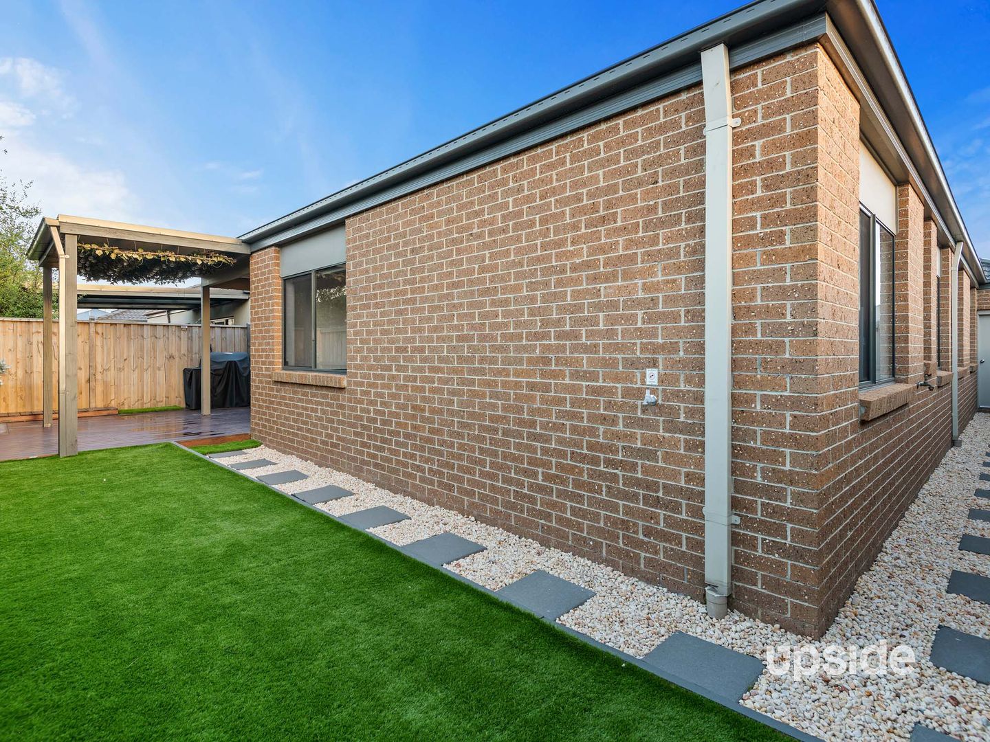 14 Eliza Terrace, Officer VIC 3809, Image 2