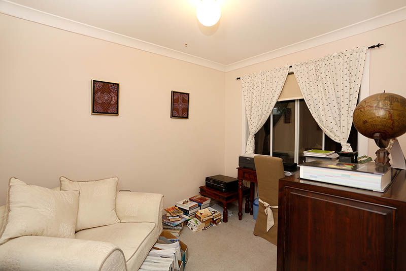 30 John Tebbutt Place, RICHMOND NSW 2753, Image 2