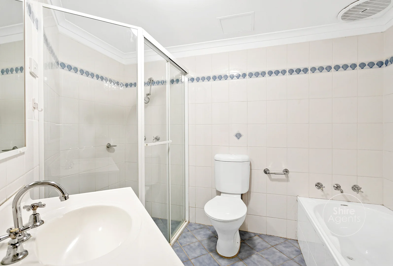 Additional image 4 of 22/12-14 Clubb Crescent, Miranda NSW 2228