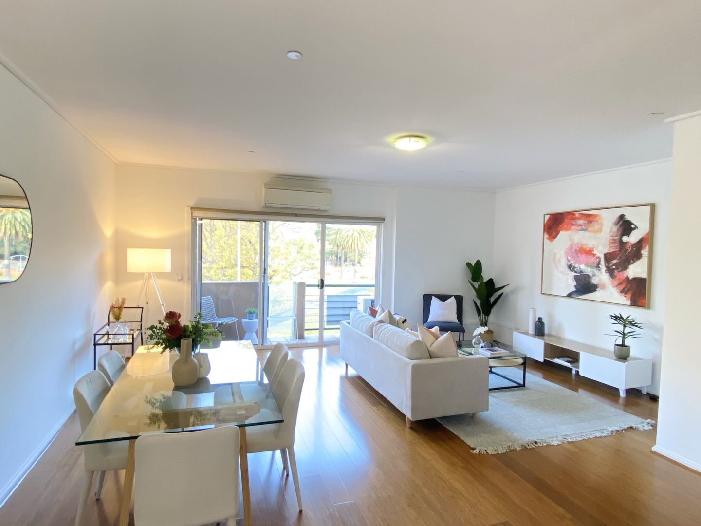 3 bedrooms Apartment / Unit / Flat in 5/18 Dudley Street WEST MELBOURNE VIC, 3003