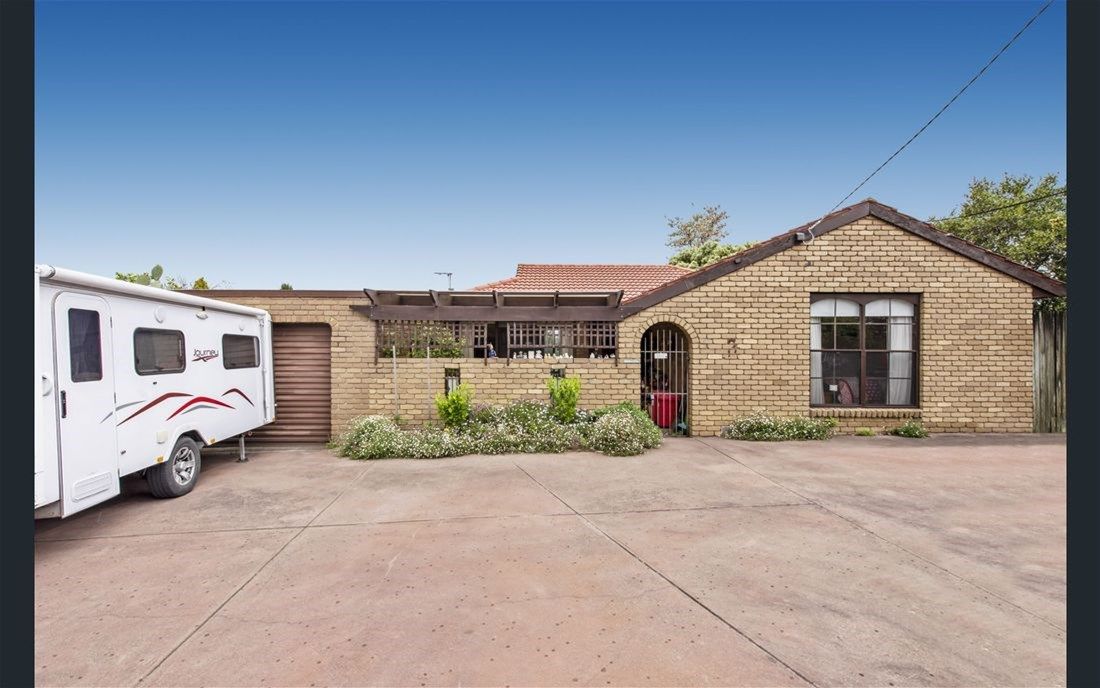 29 Silverton Drive, Ferntree Gully Property History & Address