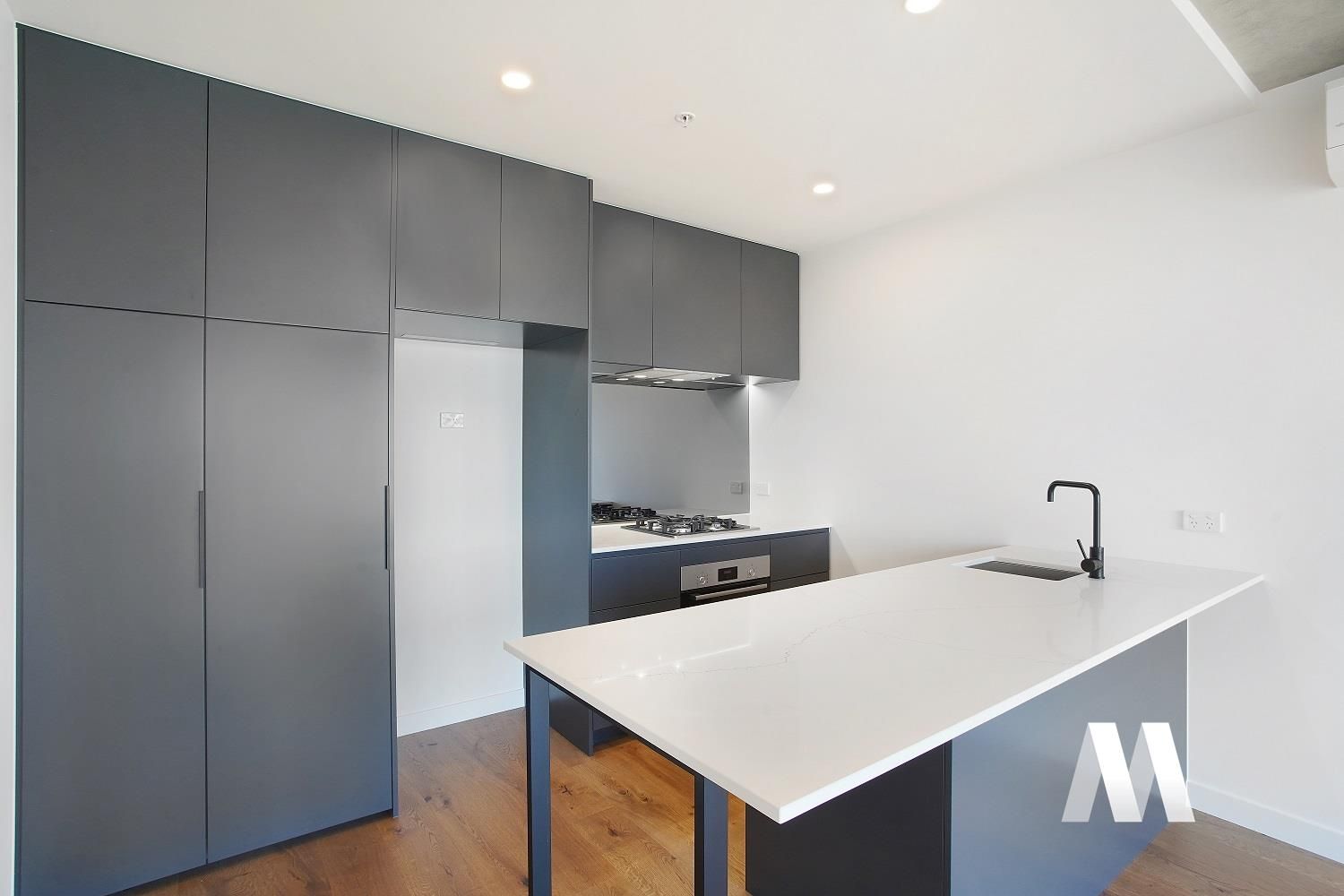 2 bedrooms Apartment / Unit / Flat in 601/6 Joseph Road FOOTSCRAY VIC, 3011