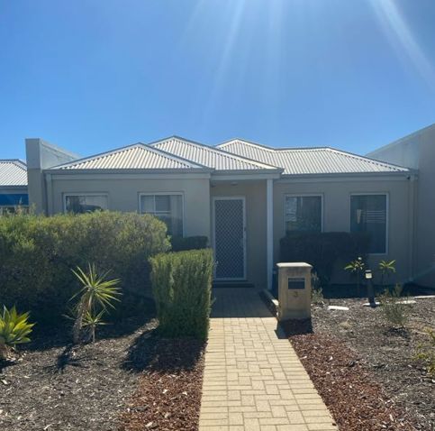 4 bedrooms House in 3 Tiller Turn YANCHEP WA, 6035