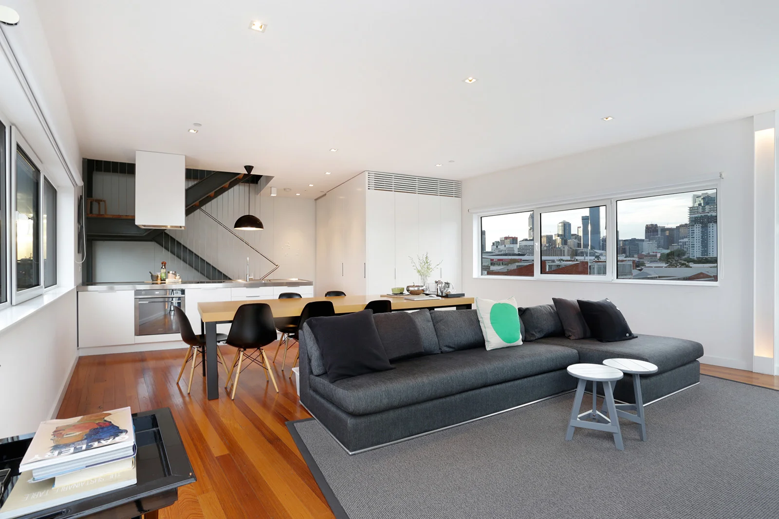 Additional image 5 of 8 Williams Pl, South Melbourne VIC 3205