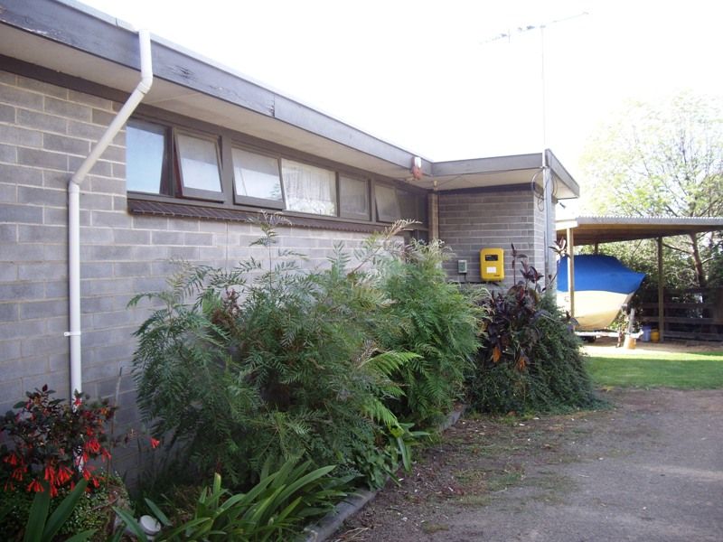 26 Mount Gambier Road, Casterton VIC 3311, Image 2