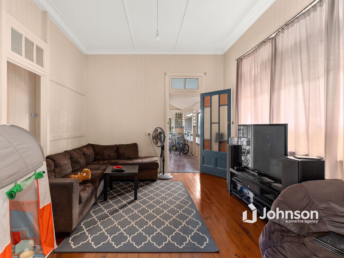 98 Williams Street West, Coalfalls QLD 4305, Image 2