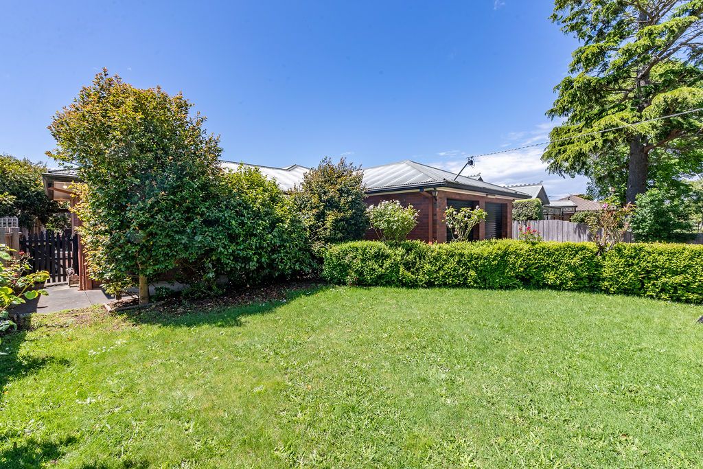 74 Simpson Street, Ballan VIC 3342, Image 0