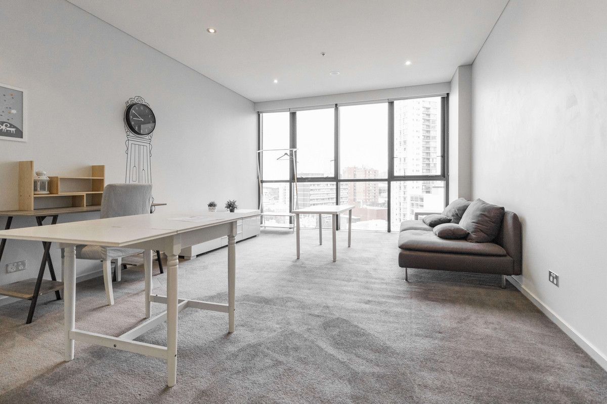 1 bedrooms Apartment / Unit / Flat in 1303/718 George Street HAYMARKET NSW, 2000