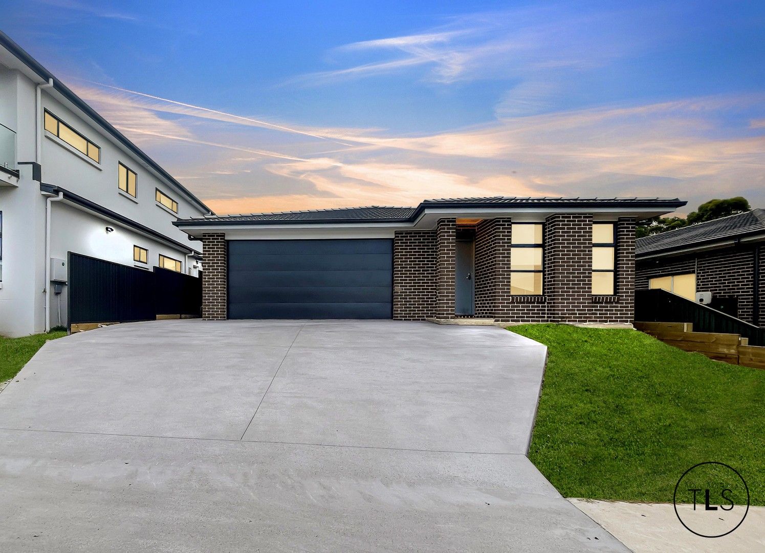4 bedrooms House in 6 Doyle Street CAMPBELLTOWN NSW, 2560