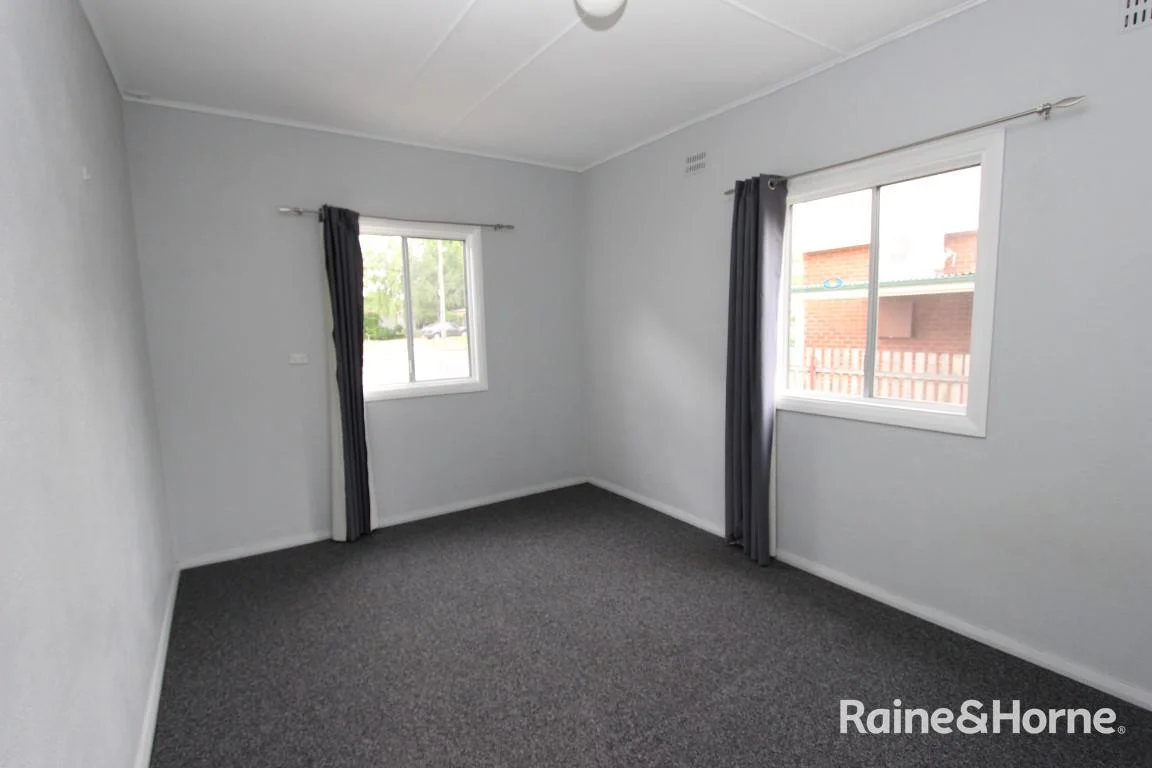 Additional image 6 of 35 Stewart St, Bathurst NSW 2795