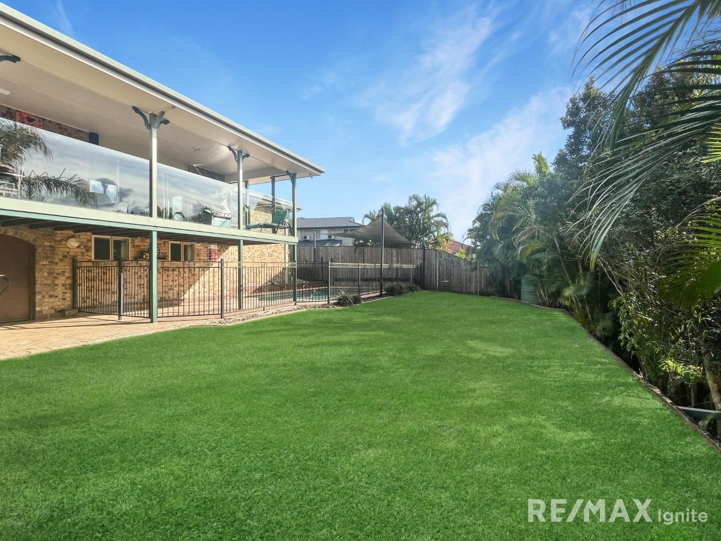 6 Axel Place, Sinnamon Park QLD 4073, Image 1