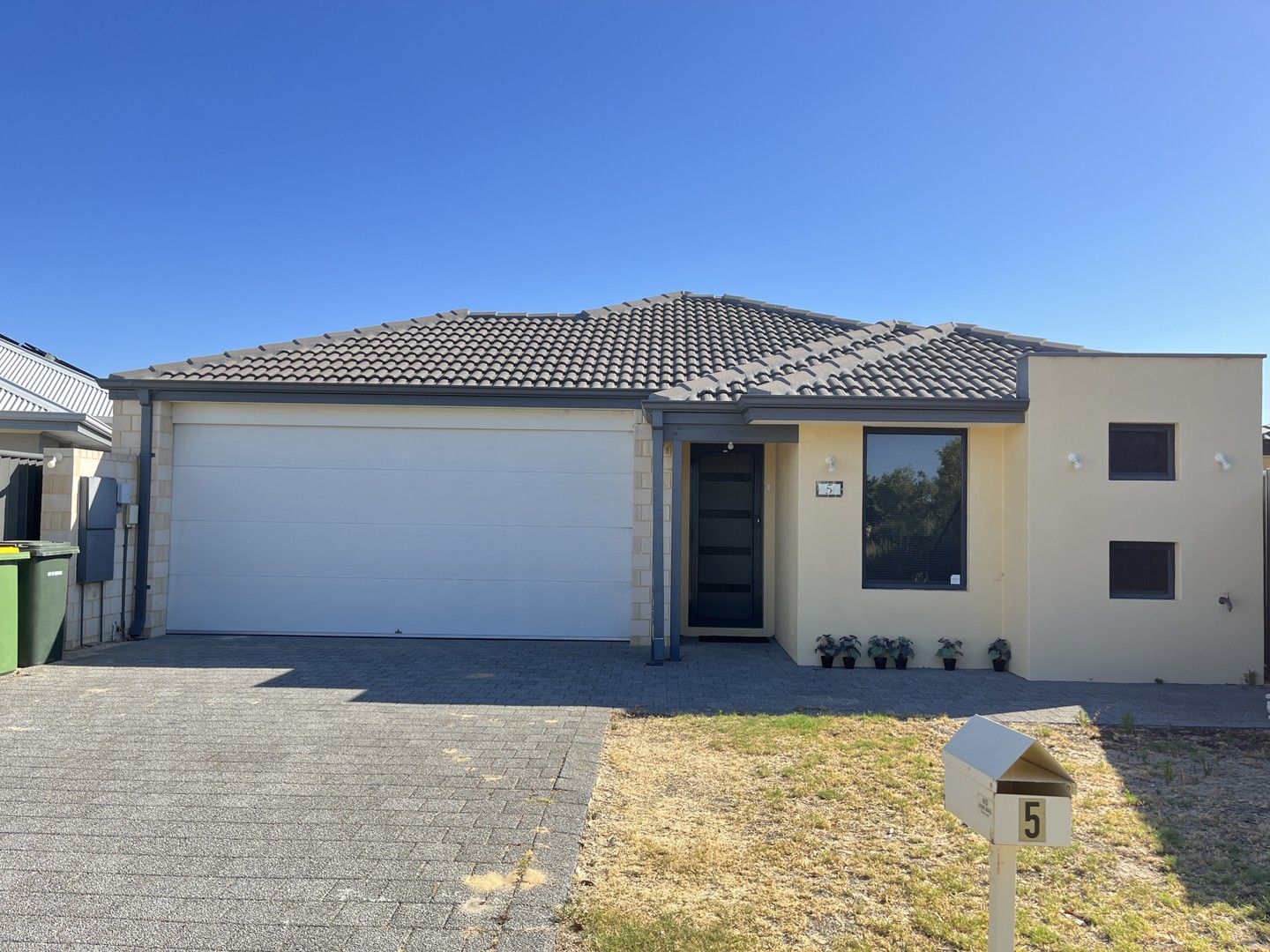 4 bedrooms House in 5 Homebush Way HARRISDALE WA, 6112