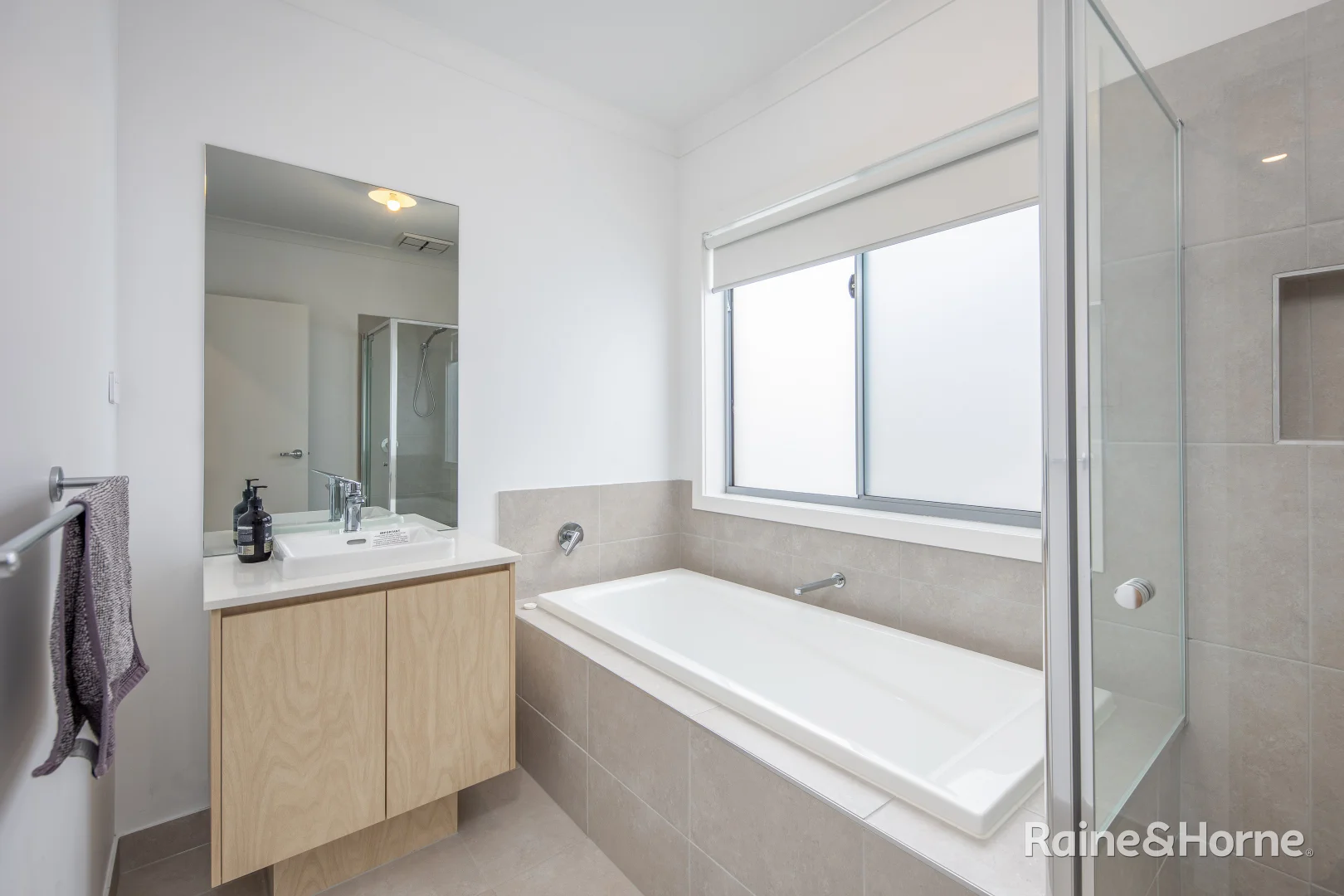 Additional image 9 of 18 Fragrant Crescent, Diggers Rest VIC 3427