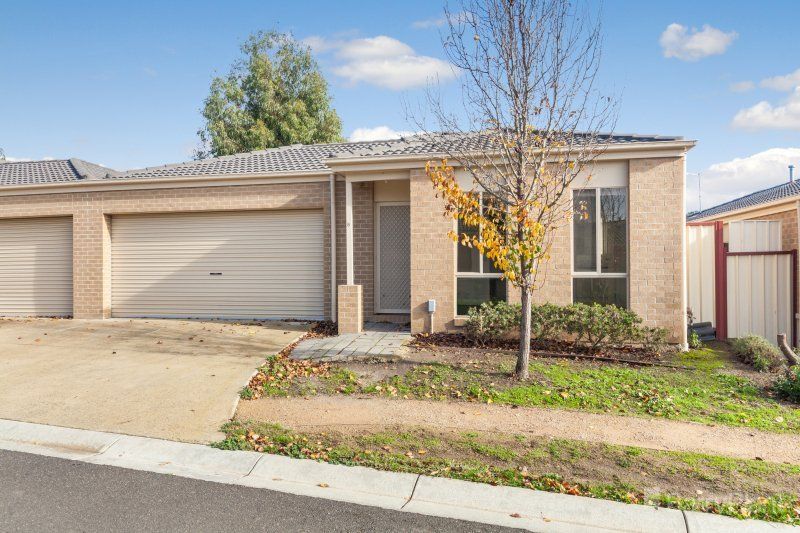 8/5 Eden Place, Wallan VIC 3756, Image 0